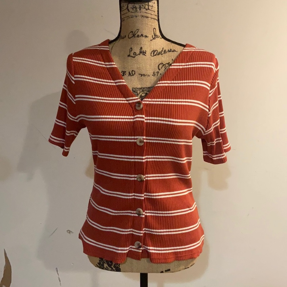 Burt Orange Top
